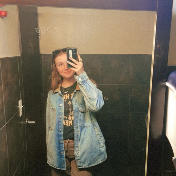 ella_f08